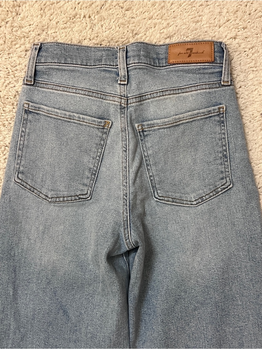 7 For All Mankind Ultra High Rise Cropped Jo in Luxe Vintage - Picture 12 of 12